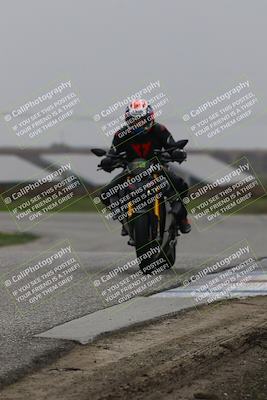 media/Nov-29-2025-TrackDaz (Sat) [[10ae2d9bce]]/C Group/Session 4 (Wheelie Bump)/